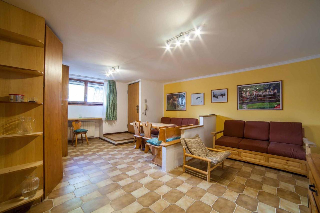 Cervinia Apartment เบรยล์-แชร์วิเนีย ภายนอก รูปภาพ