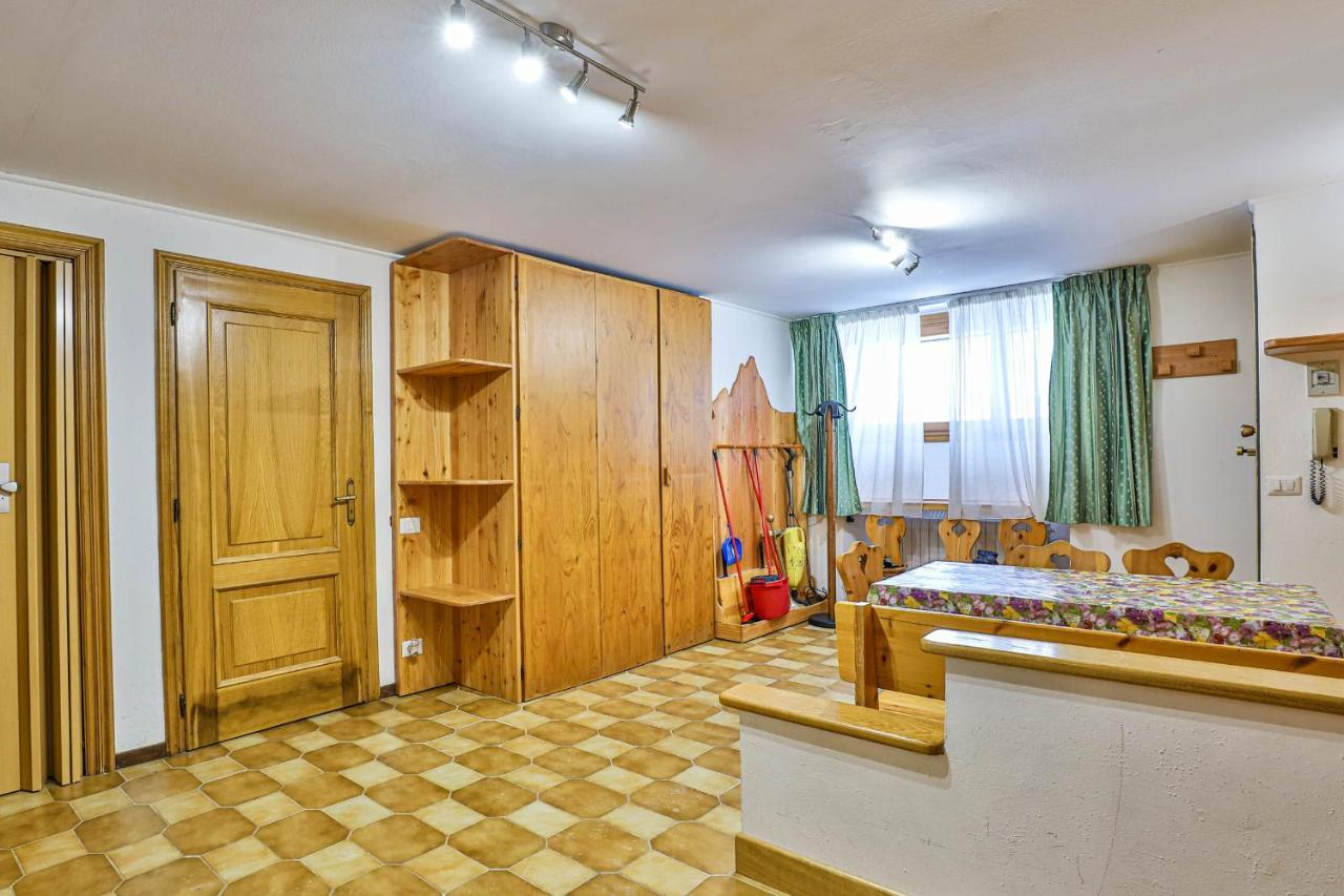 Cervinia Apartment เบรยล์-แชร์วิเนีย ภายนอก รูปภาพ