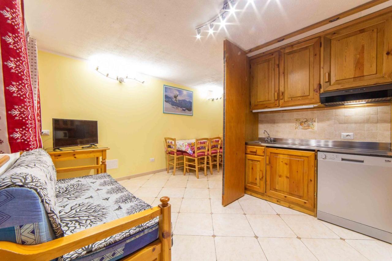 Cervinia Apartment เบรยล์-แชร์วิเนีย ภายนอก รูปภาพ