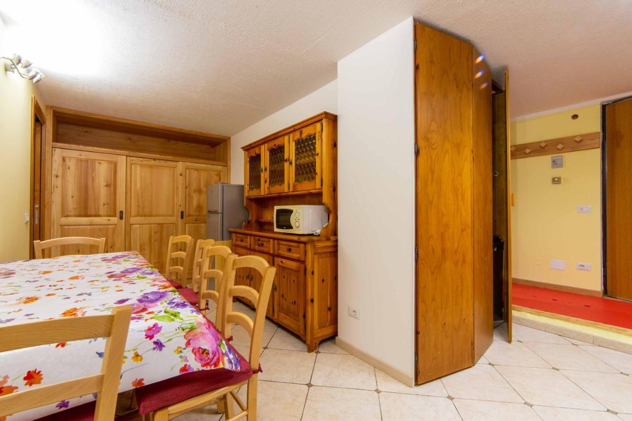 Cervinia Apartment เบรยล์-แชร์วิเนีย ภายนอก รูปภาพ
