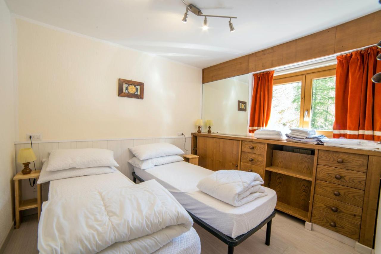 Cervinia Apartment เบรยล์-แชร์วิเนีย ภายนอก รูปภาพ